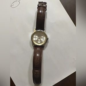 Liz Claiborne wristwatch is a stylish choice for any man looking 4 casual/sport